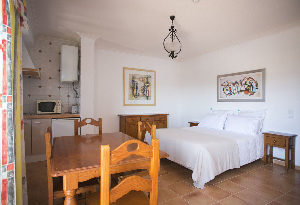 Mirachoro Portimao Aparthotel Room photo